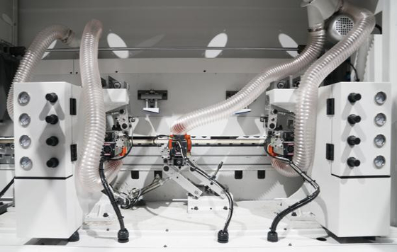 Heavy Duty Automatic High Speed Edge Banding Machine (mesin banding tepi kecepatan tinggi)